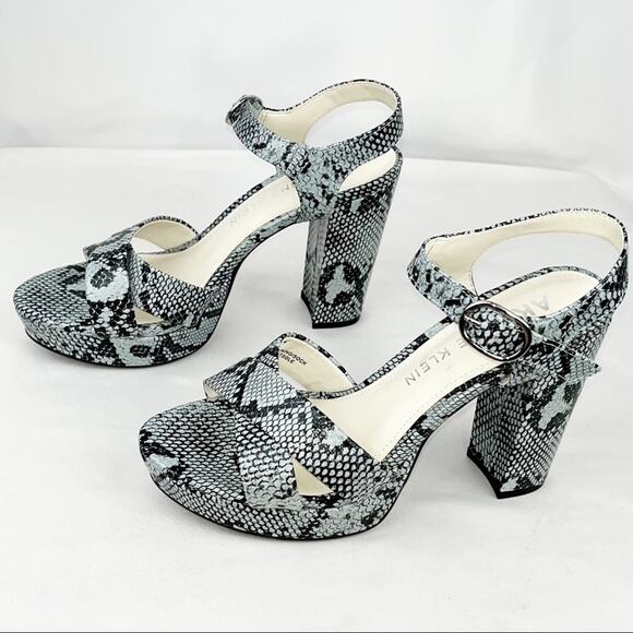 Anne Klein Aklakoda Blue Reptile X Band Ankle Strap Block Heel Platform 6.5 NWOB - Picture 4 of 12